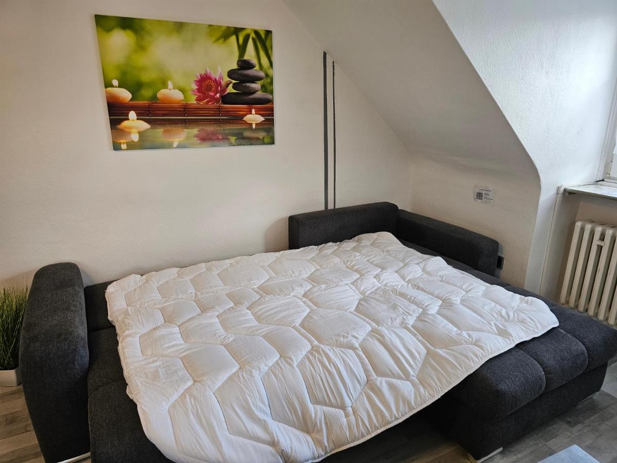 Exklusives Dachgeschoss-Apartment: Zentral in Kassel mit Highspeed-Internet Exterior photo